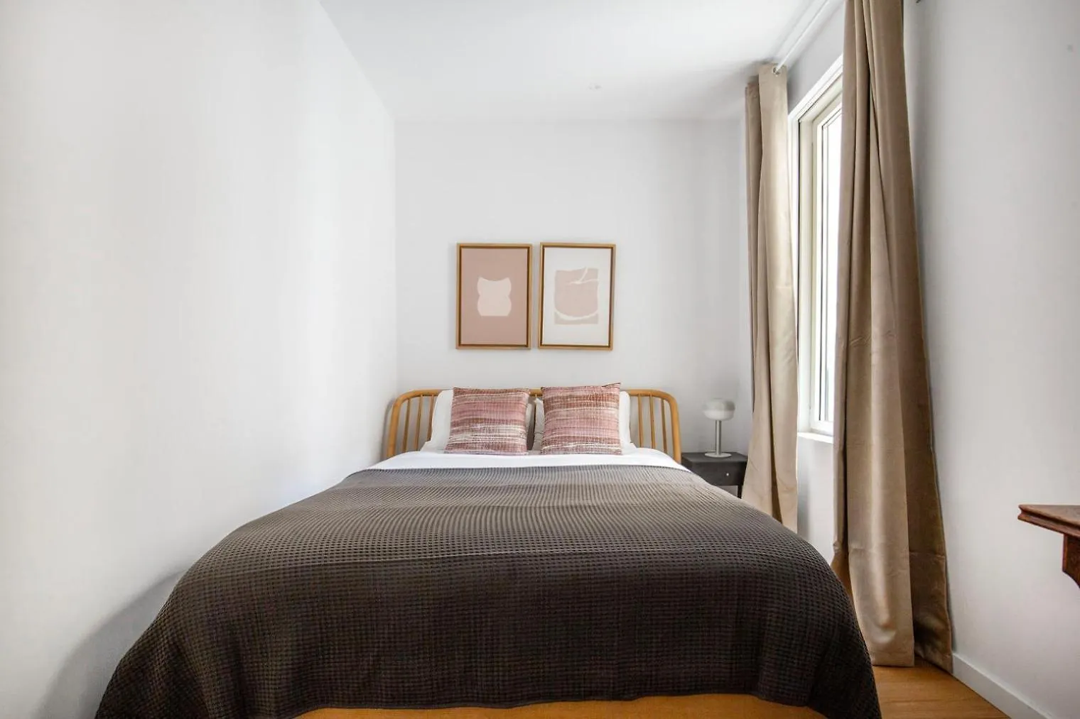 דירות ברצלונה Blueground El Born Cathedral Views Bcn-126